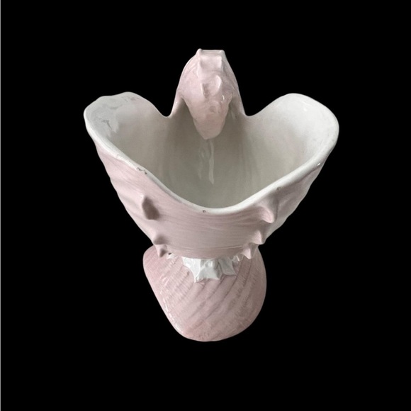 VINTAGE ITALIAN MAJOLICA SEA SHELL PINK & WHITE VASE 7 1/2" X 7" X 4 3/4" ITALY - Picture 3 of 10